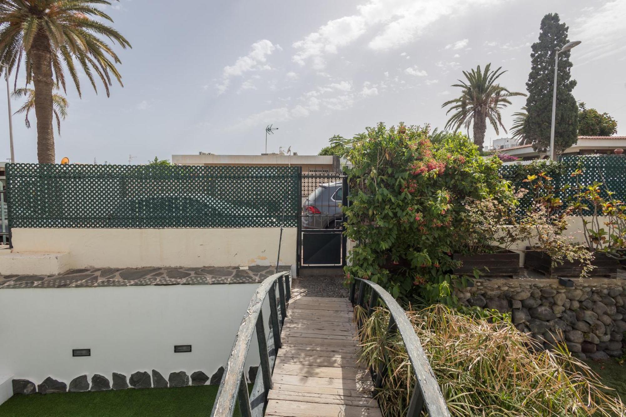 Lightbooking San Agustin Junto A Las Playas San Bartolomé Luaran gambar